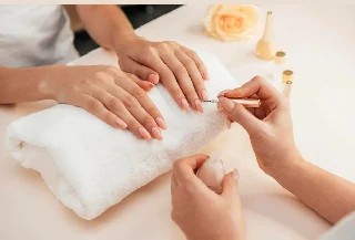 Curso Online Manicure e Pedicure